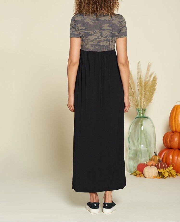 Amaryllis | Muted Camo & Black Color Block Empire-Waist Maxi Dress - Women M