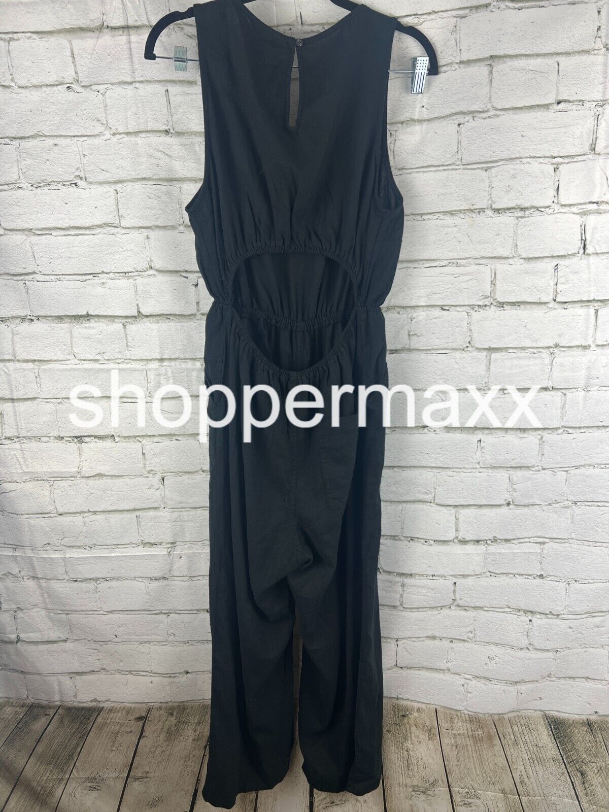 Women's Linen V-Neck Jumpsuit - Universal Thread, Black, Medium