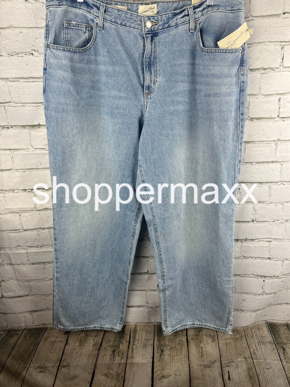 Women's Mid-Rise 90's Baggy Jeans - Universal Thread, Light Wash, 20