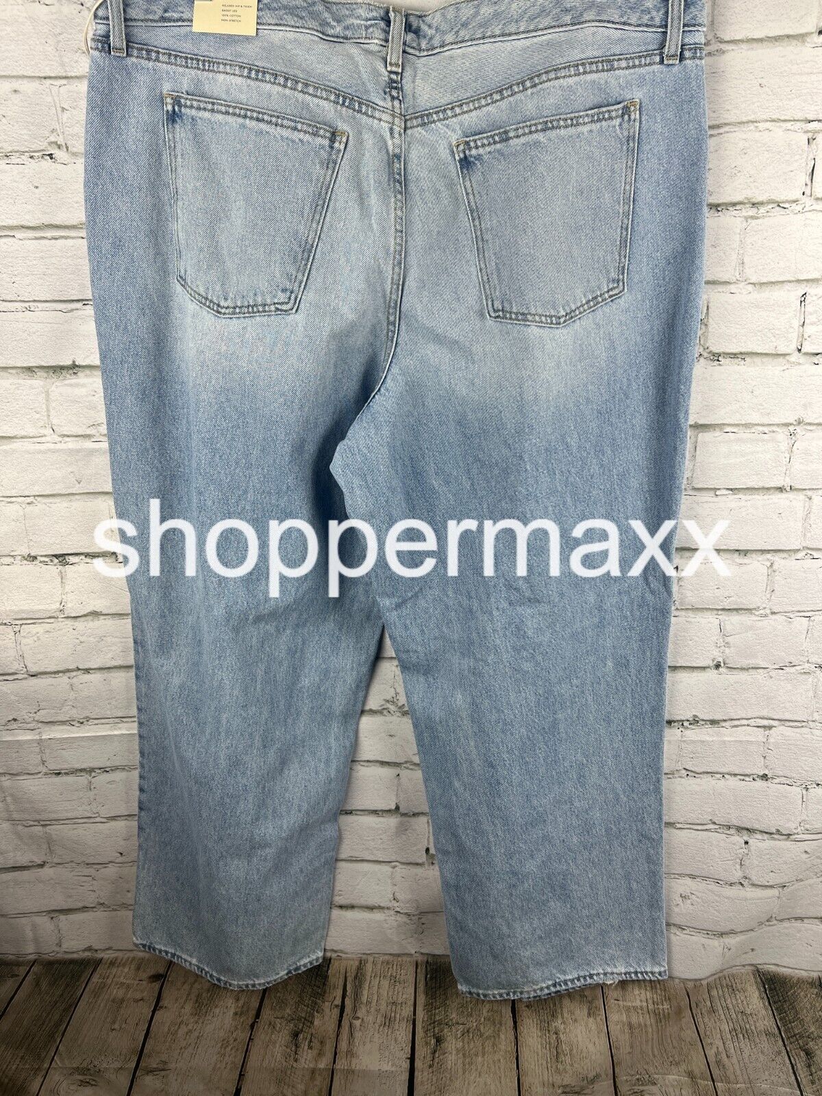Women's Mid-Rise 90's Baggy Jeans - Universal Thread, Light Wash, 20