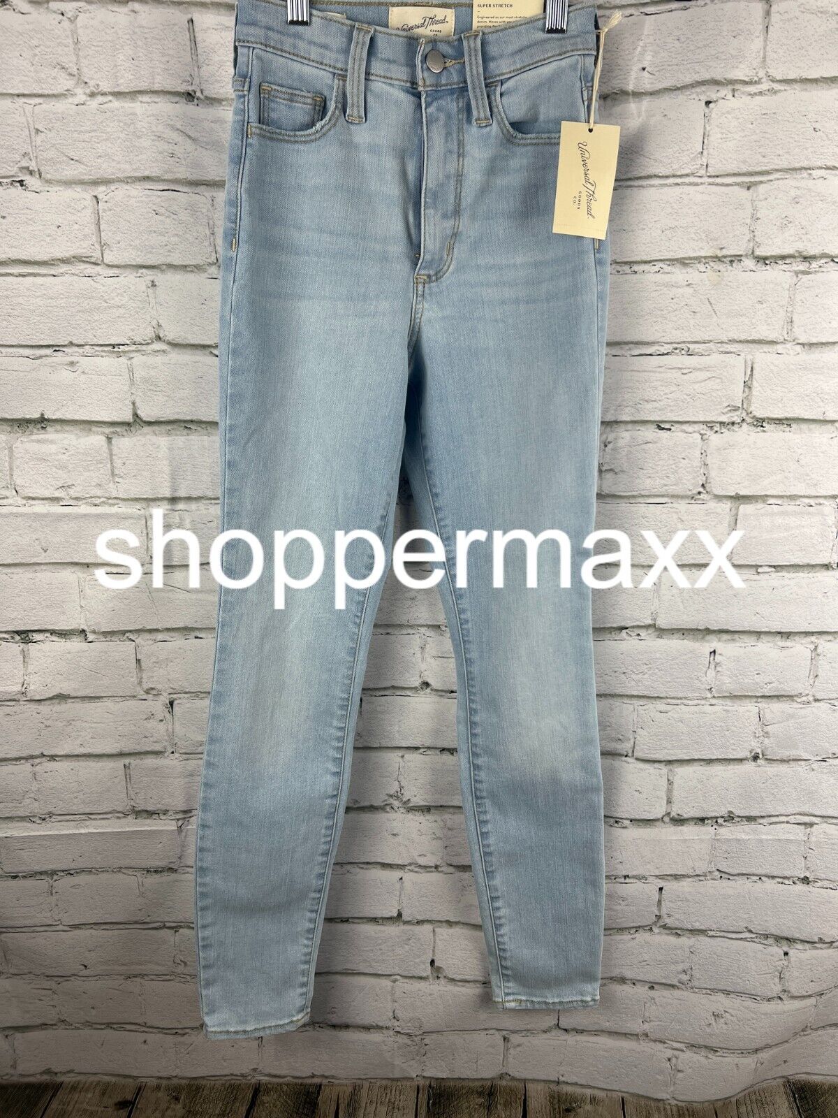 Women's High-Rise Skinny Jeans - Universal Thread, Light Blue. 0