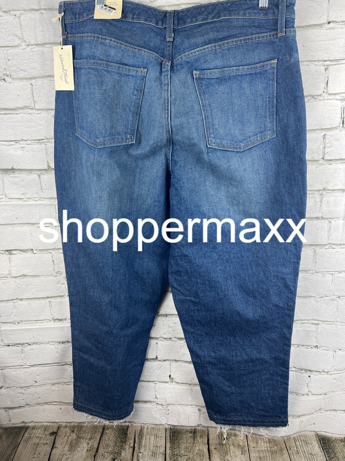 WOMEN'S PLUS SIZE HIGH-RISE VINTAGE STRAIGHT JEANS-UNIVERSAL THREAD, INDIGO, 18W