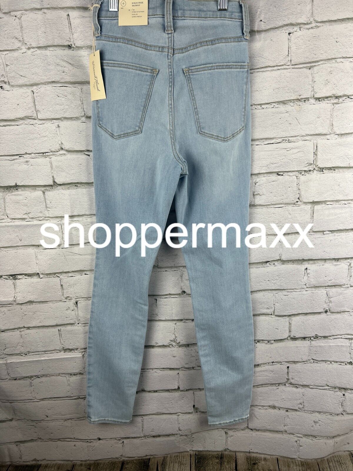 Women's High-Rise Skinny Jeans - Universal Thread, Light Blue. 0