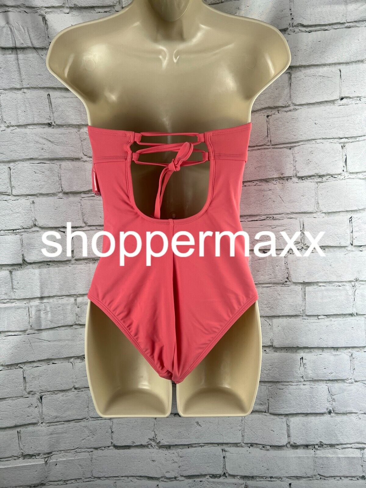 Women's Twist-Front Bandeau Classic One Piece Swimsuit- Kona Sol, Coral Pink, XS