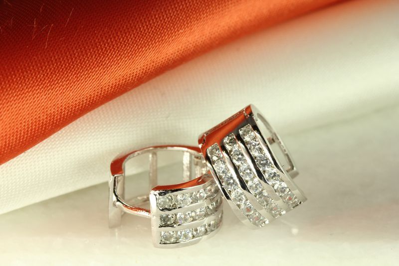 925 STERLING SILVER ROUND 3 ROW CZ  HUGGIE HUGGY HOOP CZ EARRINGS ~10MM~MH25CLR~