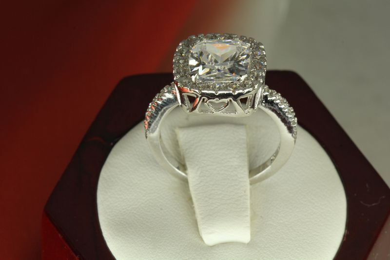 5.53 CT STERLING SILVER CUSHION CUT CZ VTG ANNIVERSARY ENGAGEMENT WEDDING RING