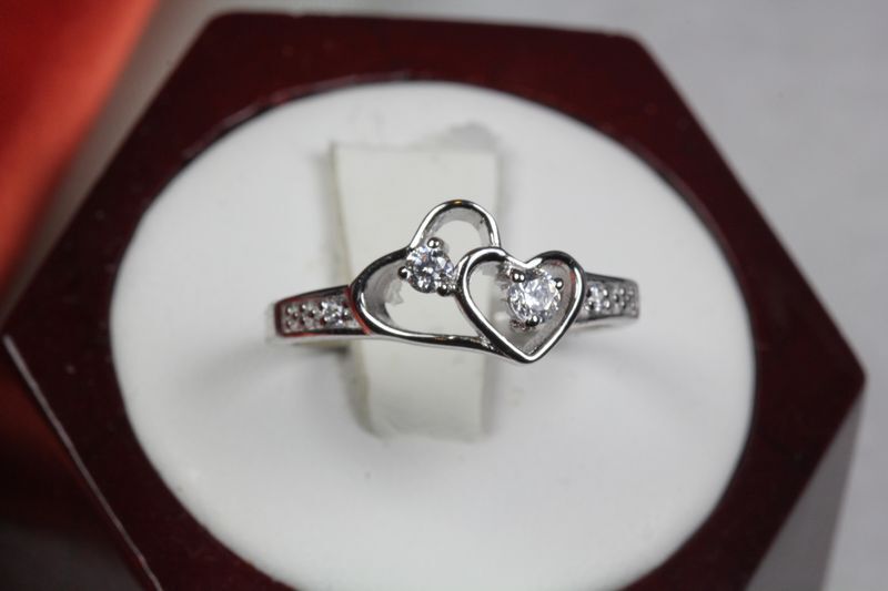 CUBIC ZIRCONIA DOUBLE HEART STERLING SILVER 925 PURITY PROMISE CZ RING SR20-MM