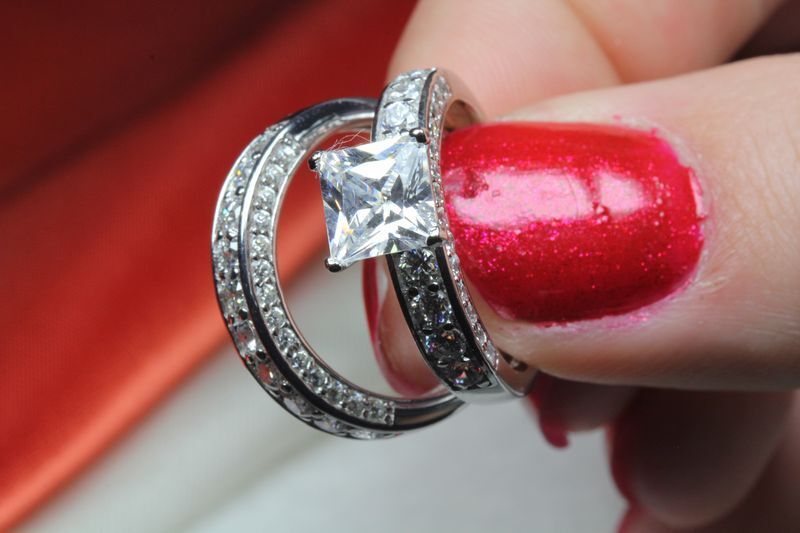 BEAUTIFUL 6.04CT PRINCESS CUT CZ VINTAGE BRIDAL ENGAGEMENT RING WEDDING RING SET