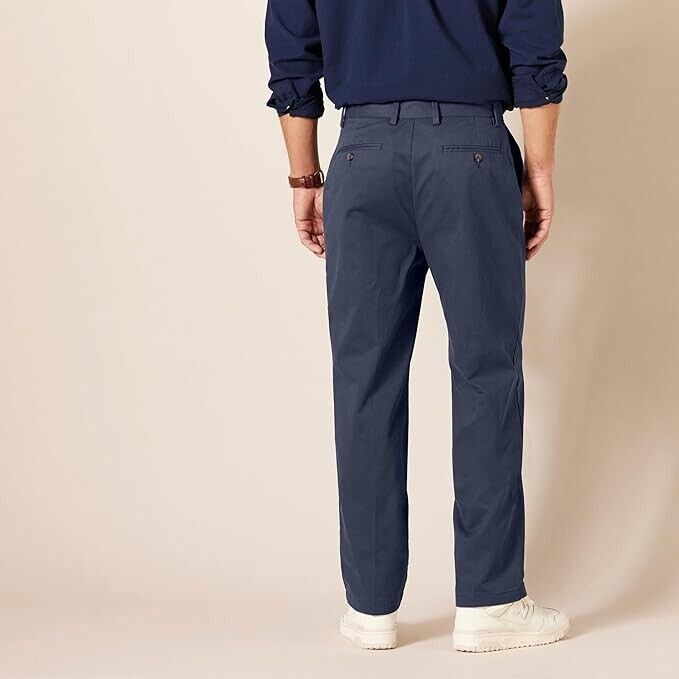Essentials Men's Classic-Fit, Wrinkle-Resistant, Chino Pant, Navy, 40Wx32L