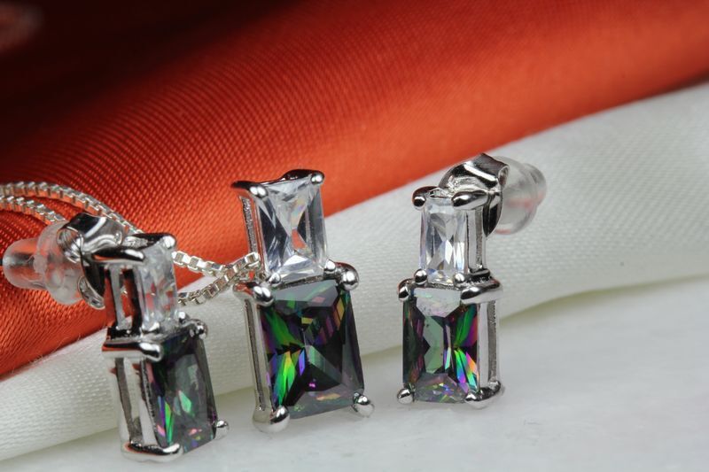 BRILLIANT CUT EARRING & NECKLACE SET CZMYSTIC RAINBOW PEACOCK FIRE TOPAZ-MTS12S