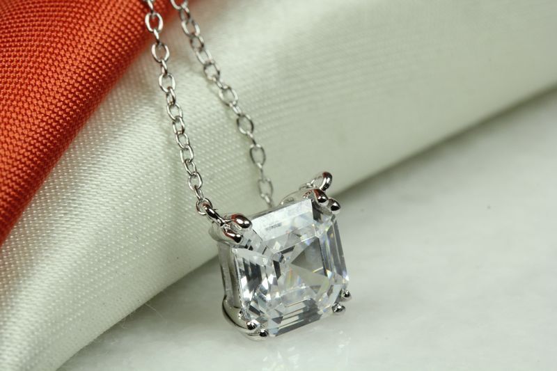 CLEAR SQUARE ASSCHER CUT SOLITARE PENDANT W/ CHAIN  925 STERLING SILVER~~MXTUE