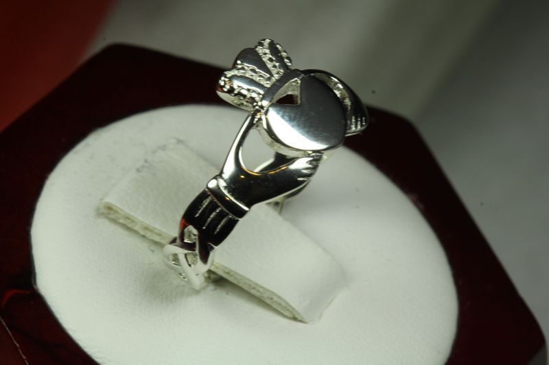 WOMENS STERLING SILVER 925 BRAIDED BAND CLASSIC CELTIC CLADDAGH RING