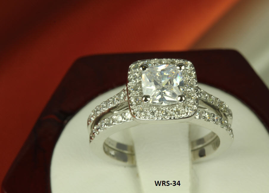 3.8 CT STERLING SILVER PRINCESS CZ PAVE BRIDAL ENGAGEMENT WEDDING HALO RING SET