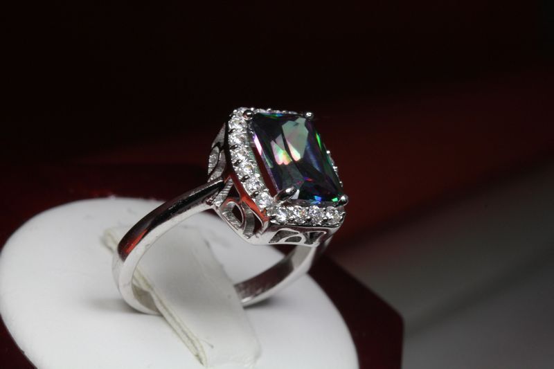 6 CARAT BRILLIANT CUT HALO CZ MYSTIC TOPAZ WITH CZ ACCENTS FASHION RING~MTR7-MX
