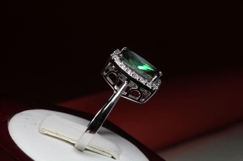 6 CARAT BRILLIANT CUT HALO CZ MYSTIC TOPAZ WITH CZ ACCENTS FASHION RING~MTR7-MX