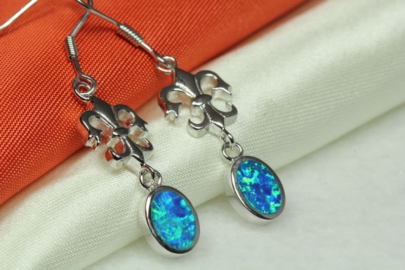 CLASSIC FLEUR-DE-LIS WITH OPAL DANGLE EARRINGS~STERLING SILVER 925~OE-8~MAXXM