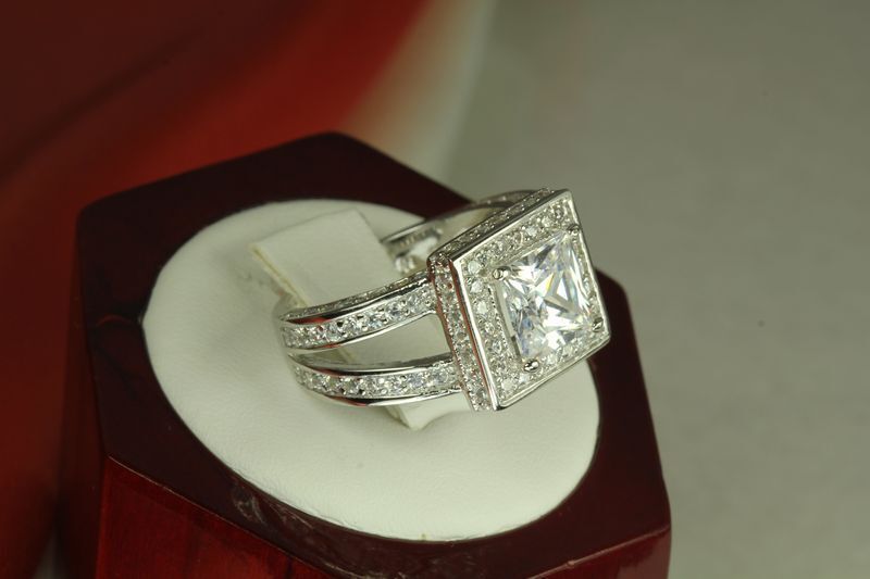 6.65 CT STERLING SILVER PRINCESS  CZ  VTG ANNIVERSARY ENGAGEMENT WEDDING RING