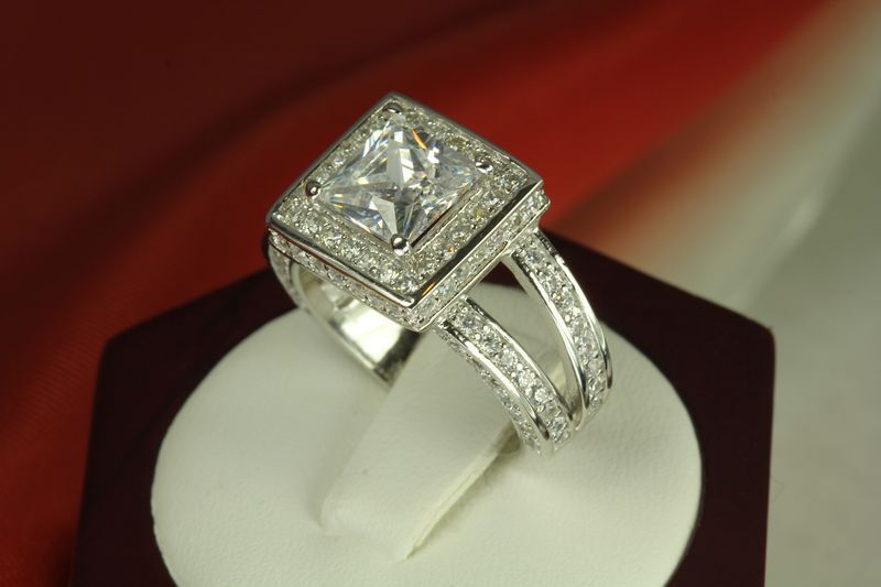 6.65 CT STERLING SILVER PRINCESS  CZ  VTG ANNIVERSARY ENGAGEMENT WEDDING RING