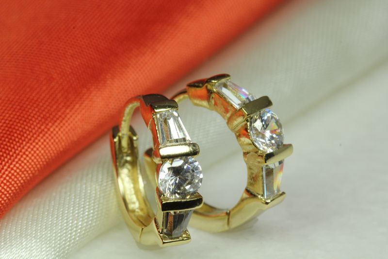 THIN 10K GOLD PLATED 925 STERLING SILVER HUGGIE HOOP EARRINGS-3 STONES EACH