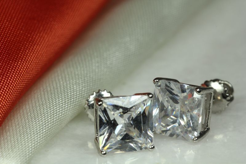 8MM PRINCESS BASKET SET 925 STERLING SILVER SCREW BACK UNISEX STUDS~5.12C EACH~S