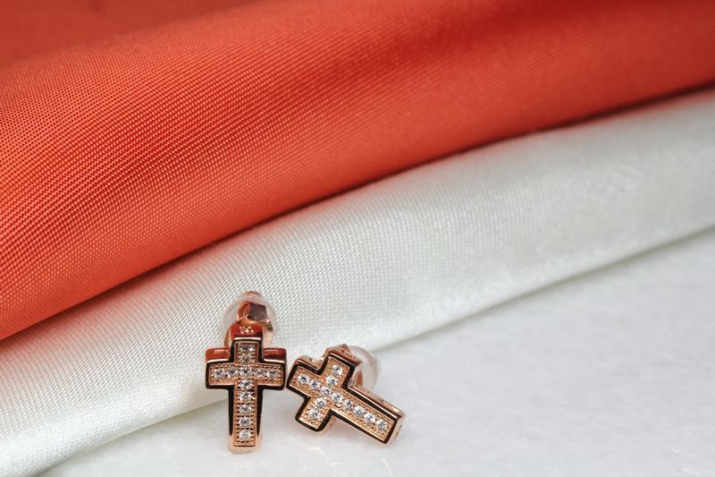 UNISEX 12 CZ STONES STERLING SILVER 925 10K ROSE GOLD PLATED CROSS STUD EARRINGS