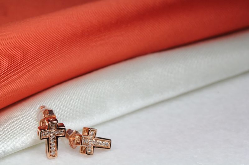 UNISEX 12 CZ STONES STERLING SILVER 925 10K ROSE GOLD PLATED CROSS STUD EARRINGS