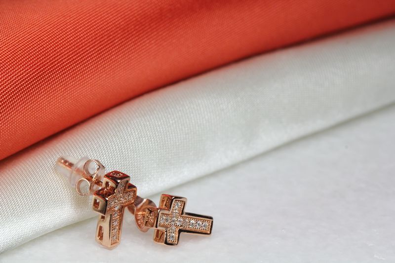 UNISEX 12 CZ STONES STERLING SILVER 925 10K ROSE GOLD PLATED CROSS STUD EARRINGS
