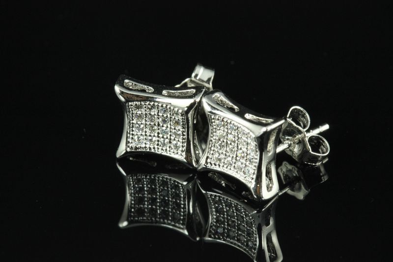 UNIXEX RHODIUM FINISH STERLING SILVER CLASSIC KITE PAVE CZ STUD EARRINGS-P48-MXT