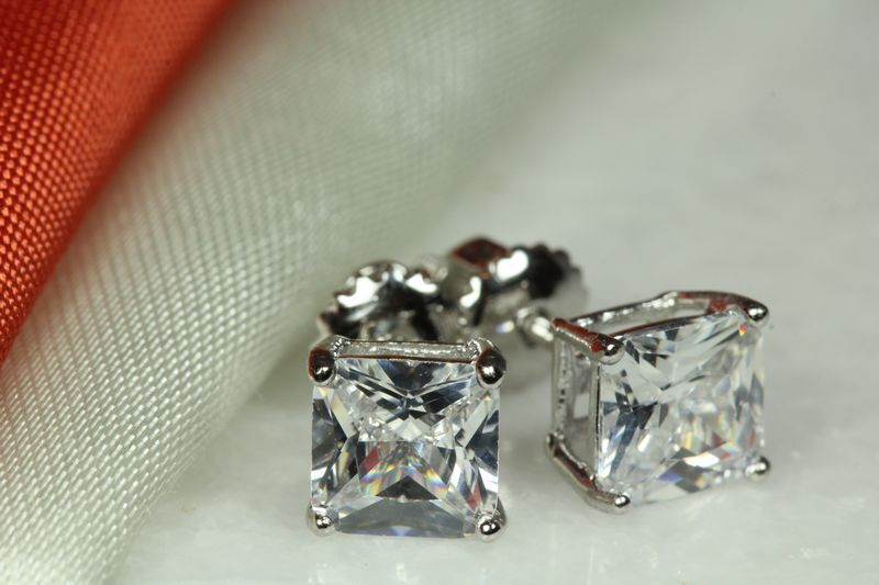 7MM PRINCESS BASKET SET 925 STERLING SILVER SCREW BACK UNISEX STUDS~3.33C EACH~H
