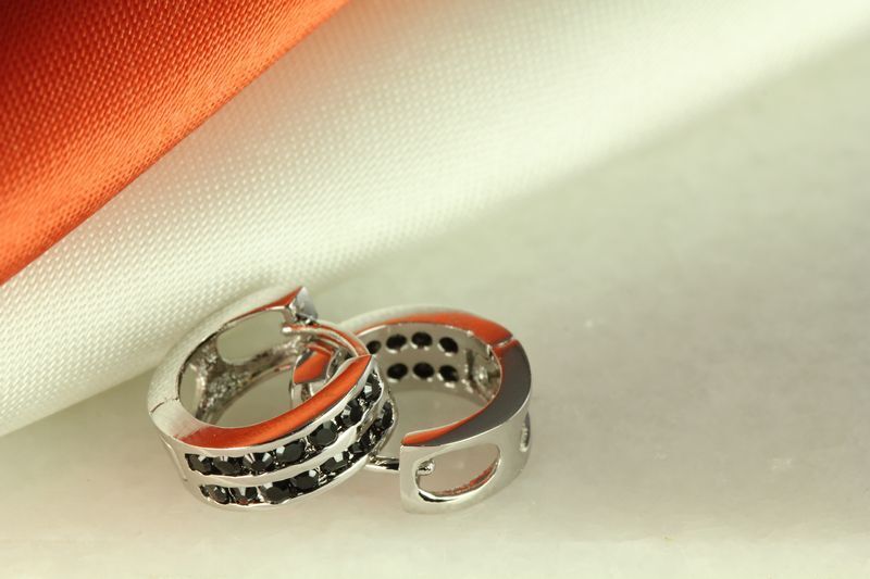 925 STERLING SILVER BLACK CZ SMALL ROUND HUGGIE HOOP EARRINGS~12MM~MH-1