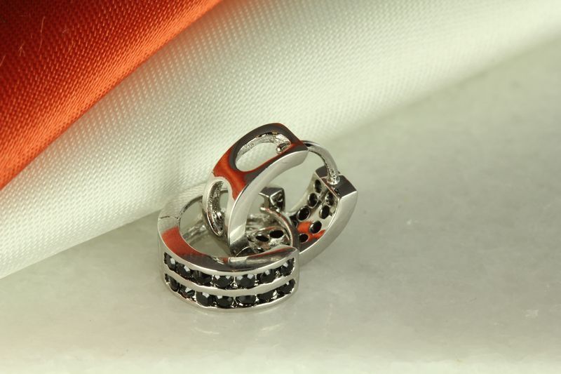 925 STERLING SILVER BLACK CZ SMALL ROUND HUGGIE HOOP EARRINGS~12MM~MH-1