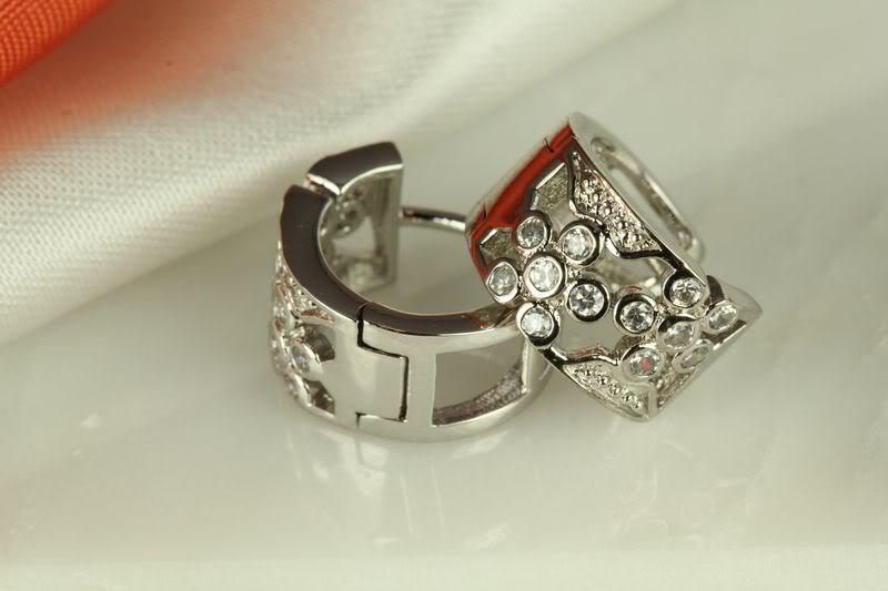 925 STERLING SILVER CZ ROUND FLOWER HUGGIE HINGED HOOP CZ EARRINGS ~ MH63~