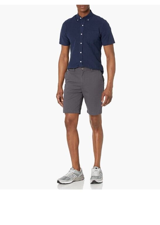 Essentials Men's Slim-Fit 9" Short, Grey, 32