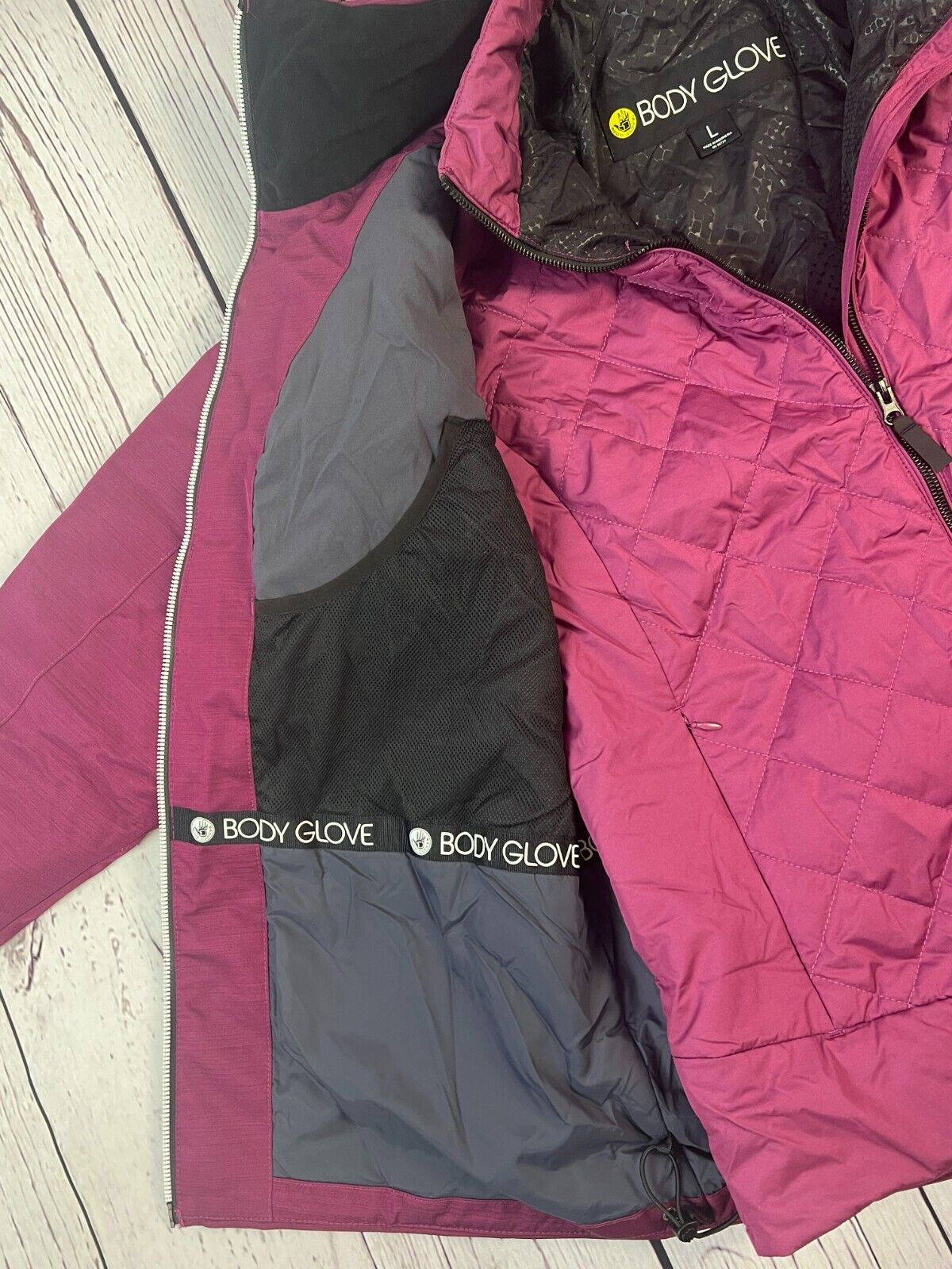 Body Glove Women's 3 in1 Softshell Ski Jacket Snow Jacket Hooded Winter Jacket L
