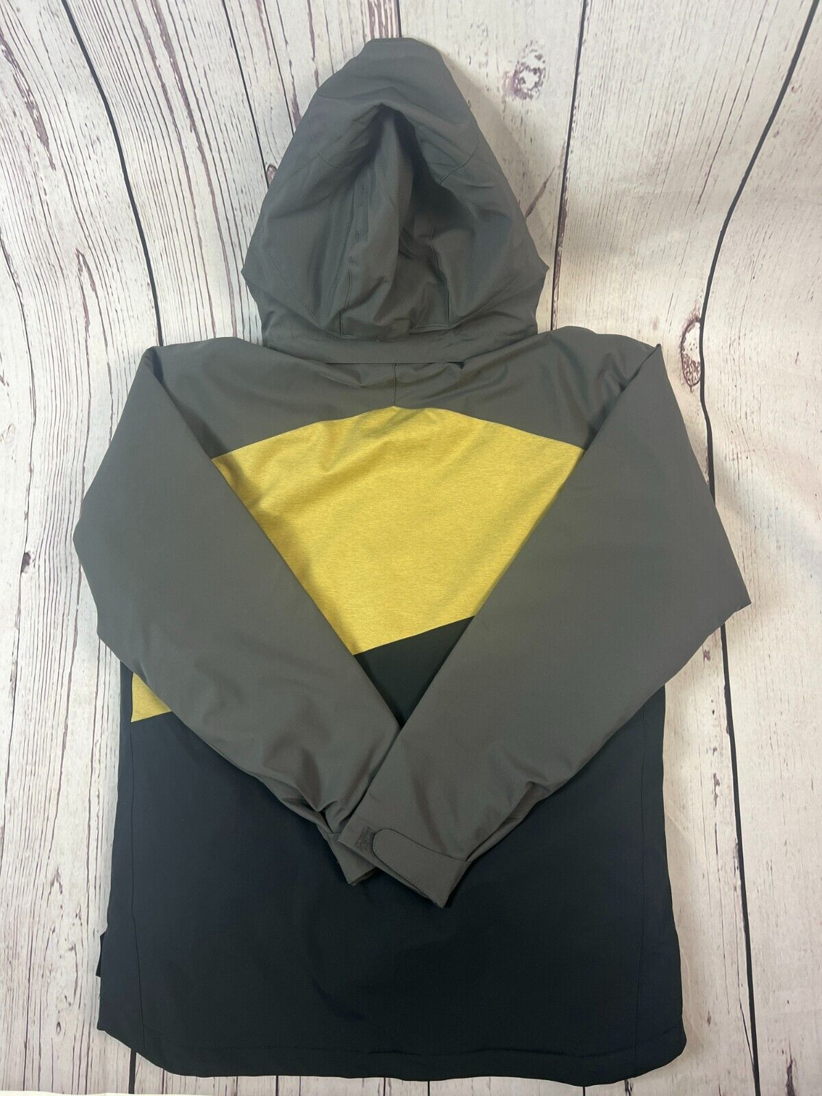 Body Glove Men's Softshell Ski Jacket Snow Jacket Hooded Men Winter Jacket S+M