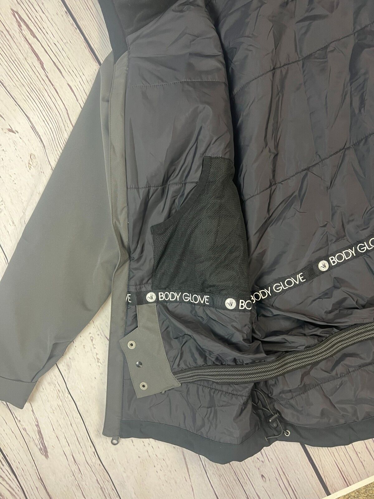 Body Glove Men's Softshell Ski Jacket Snow Jacket Hooded Men Winter Jacket S+M