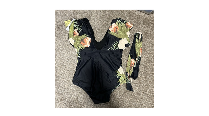 Byinns Women' V-Neck One-Piece Swimsuit with Belt Floral Printed Bathing Suit, S