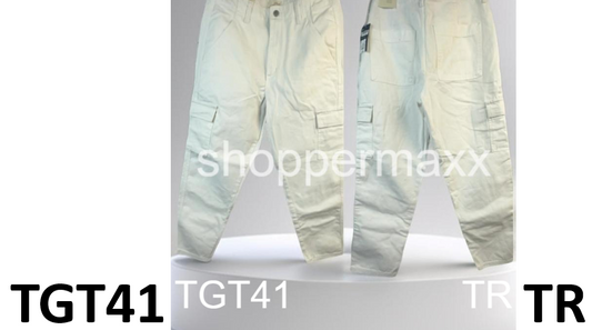 WOMEN'S MID-RISE BOYFRIEND JEANS - UNIVERSAL THREAD, WHITE, Size 8