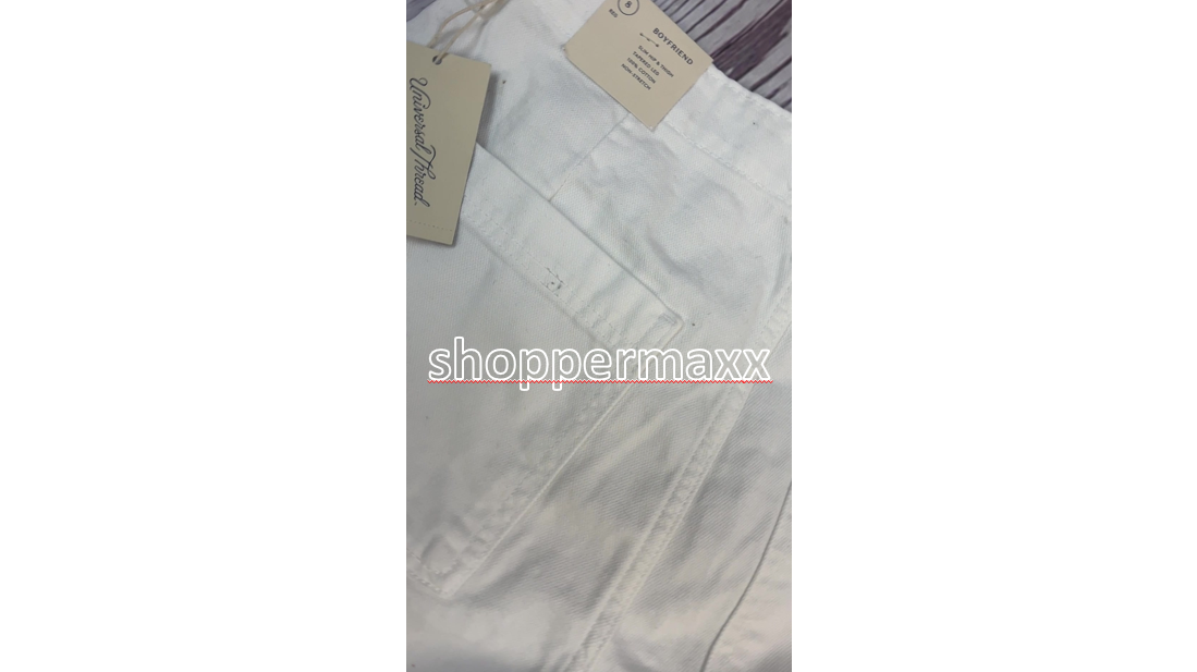 WOMEN'S MID-RISE BOYFRIEND JEANS - UNIVERSAL THREAD, WHITE, Size 8