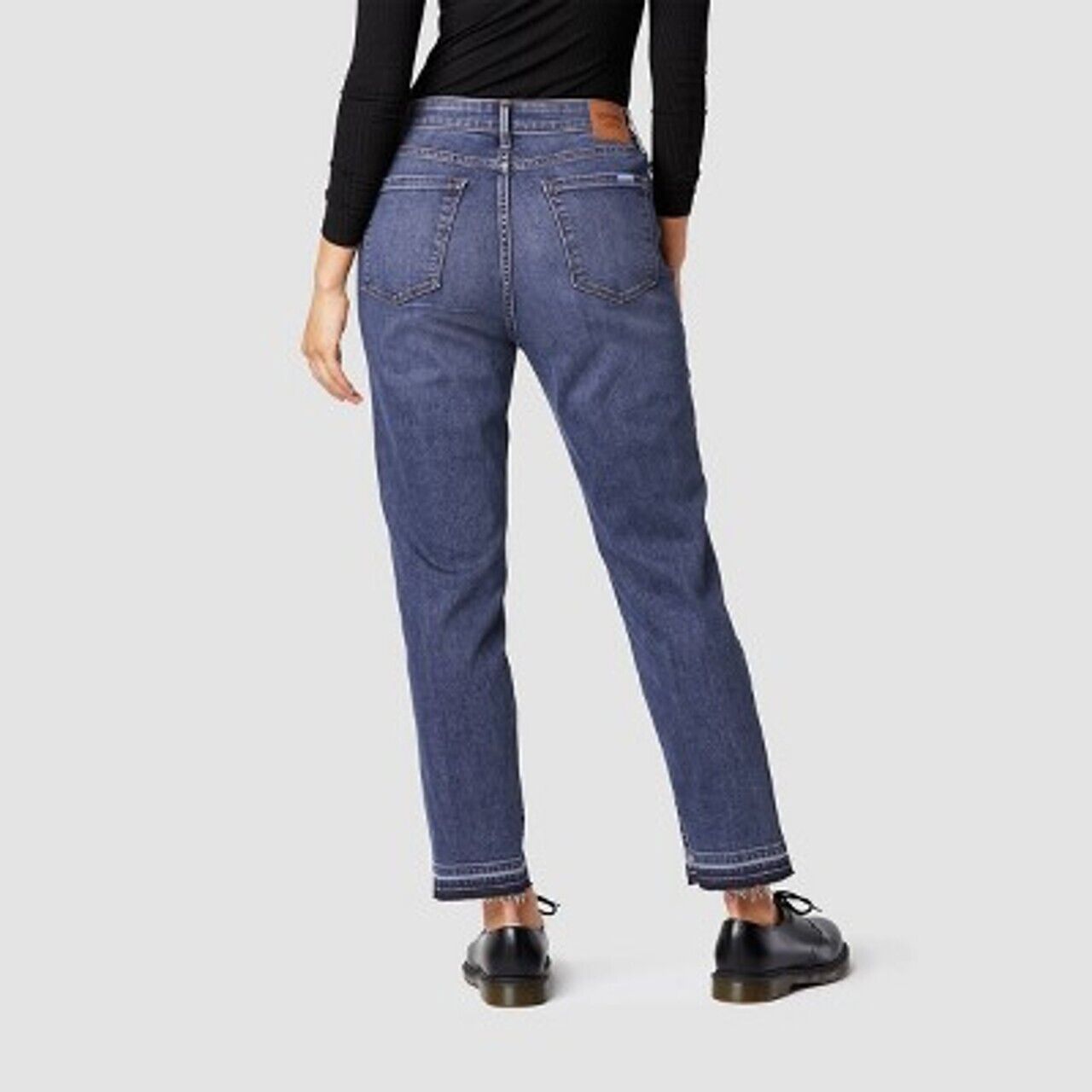 DENIZEN from Levi's Women's High-Rise Sculpting Straight Jeans - Hyper Real, 2