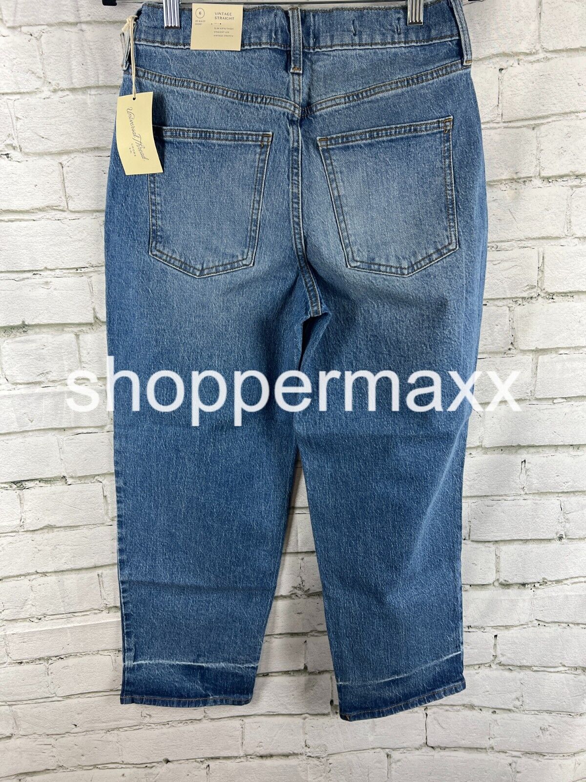 WOMEN'S SUPER-HIGH RISE VINTAGE STRAIGHT JEANS - UNIVERSAL THREAD MEDIUM WASH 6