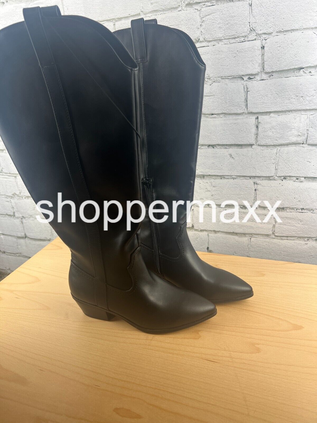 Women's Sommer Wide Calf Western Boots - Universal Thread, Color- Black, 7.5WC