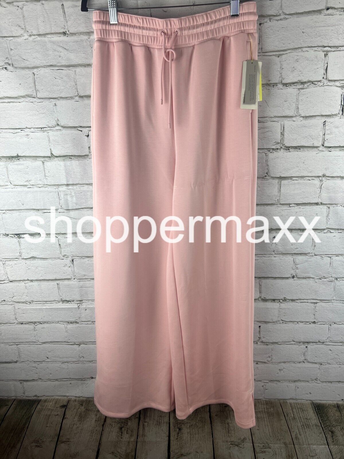 Women's Sandwash Wide Leg Pants - All In Motion, Color- Light Pink, Size-Small