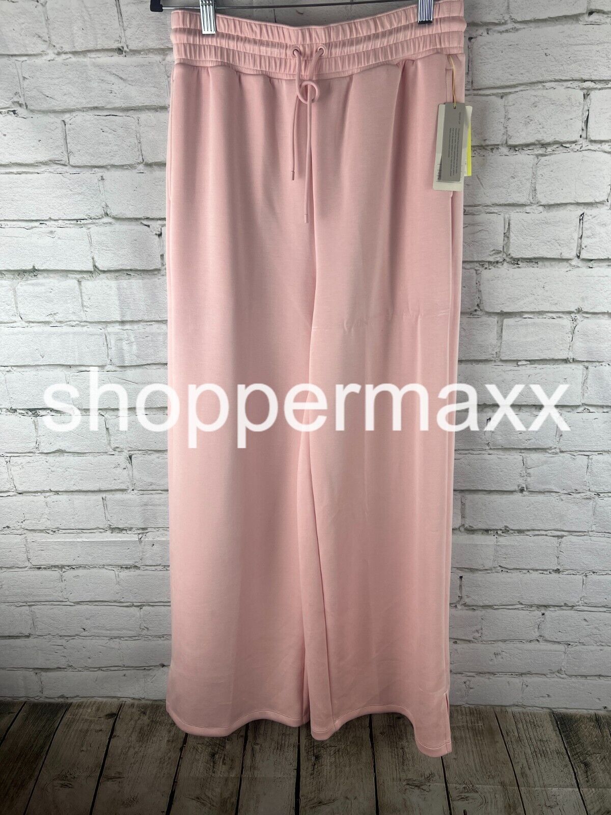 Women's Sandwash Wide Leg Pants - All In Motion, Color- Light Pink, Size-Small