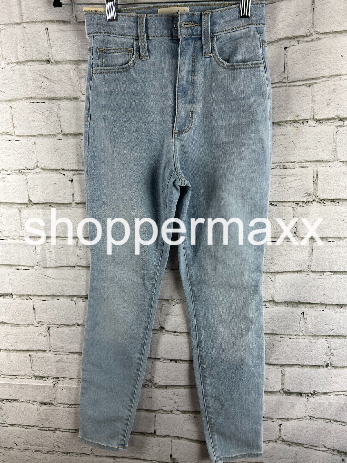Women's High-Rise Skinny Jeans - Universal Thread, Color- Light Blue, Size- 4 SH