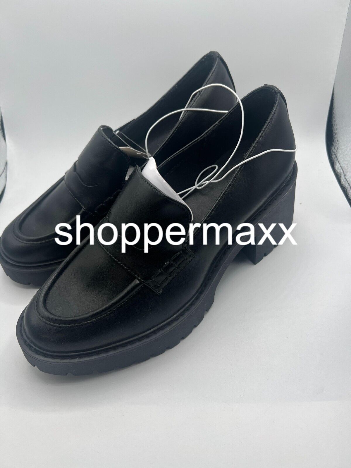 WOMEN'S MAISY LOAFER HEELS - UNIVERSAL THREAD, BLACK, SIZE 8