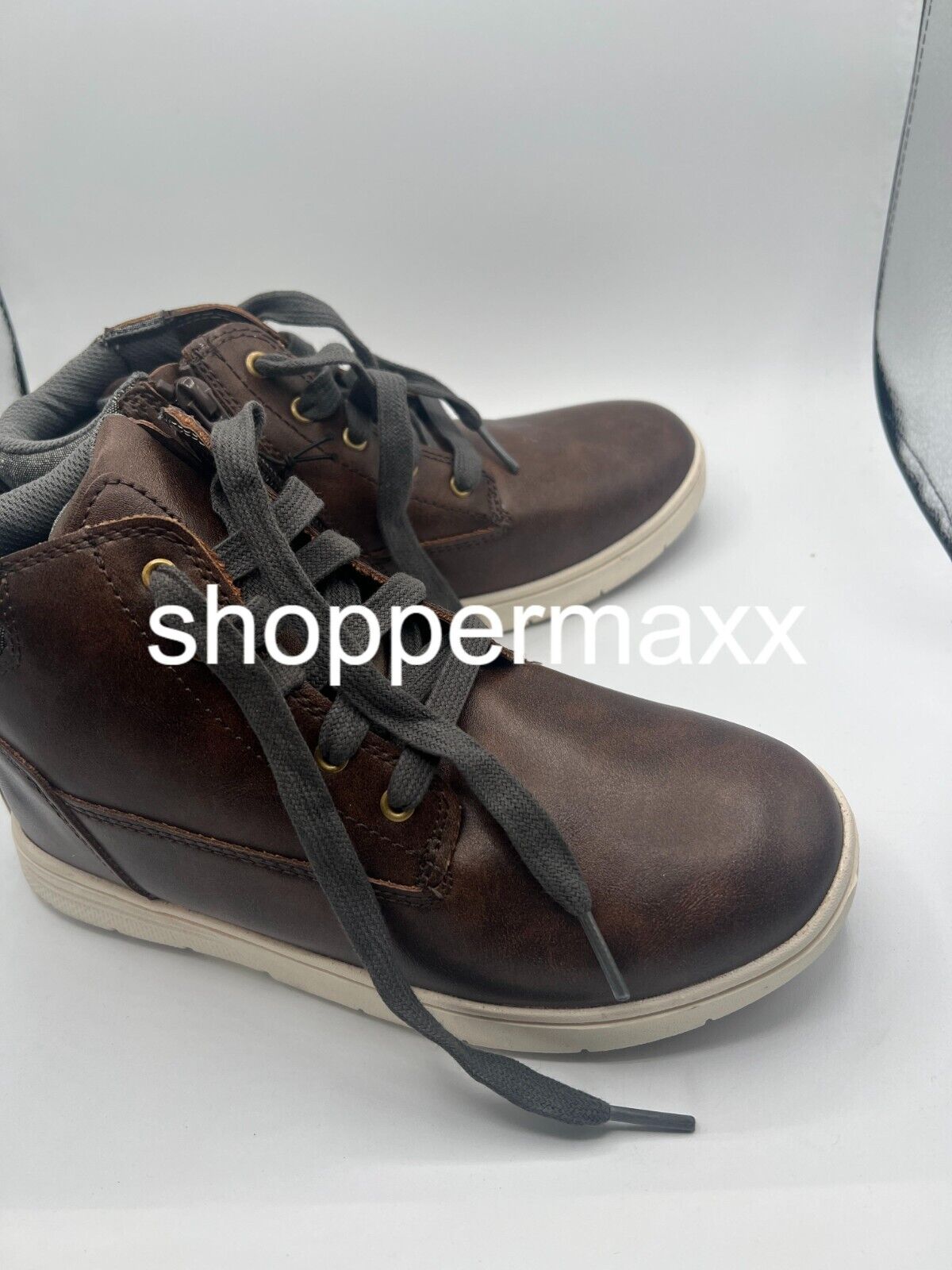 Boys' Hadley Slip-On Zipper Sneakers - Cat & Jack, Brown, SIZE 4