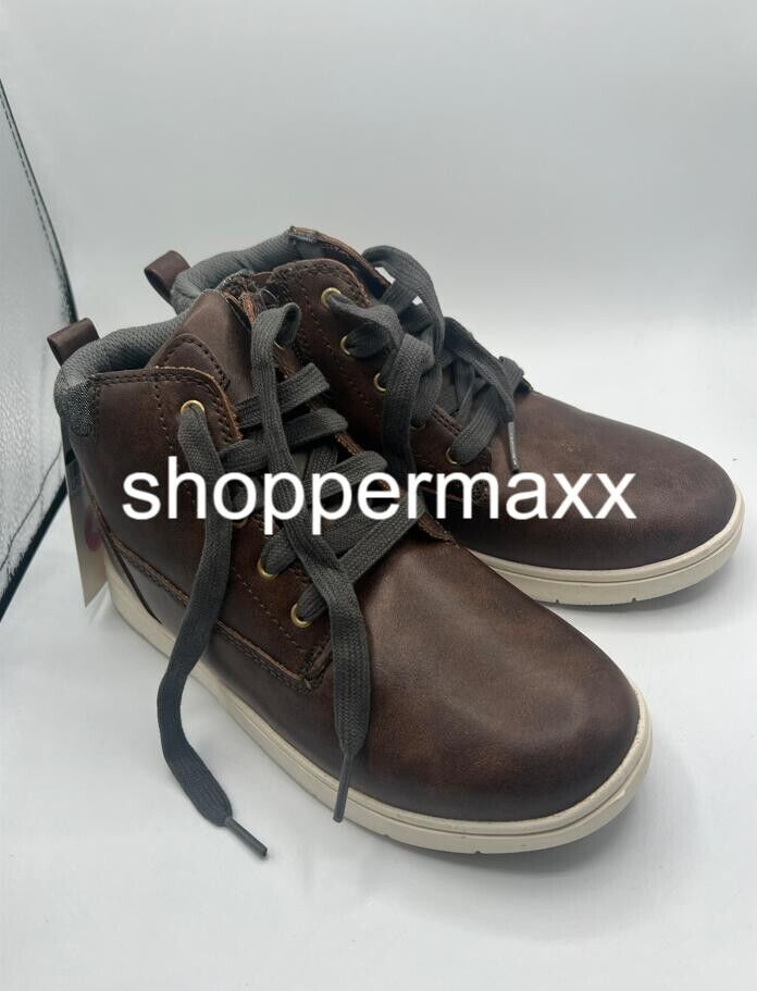 Boys' Hadley Slip-On Zipper Sneakers - Cat & Jack, Brown, SIZE 4