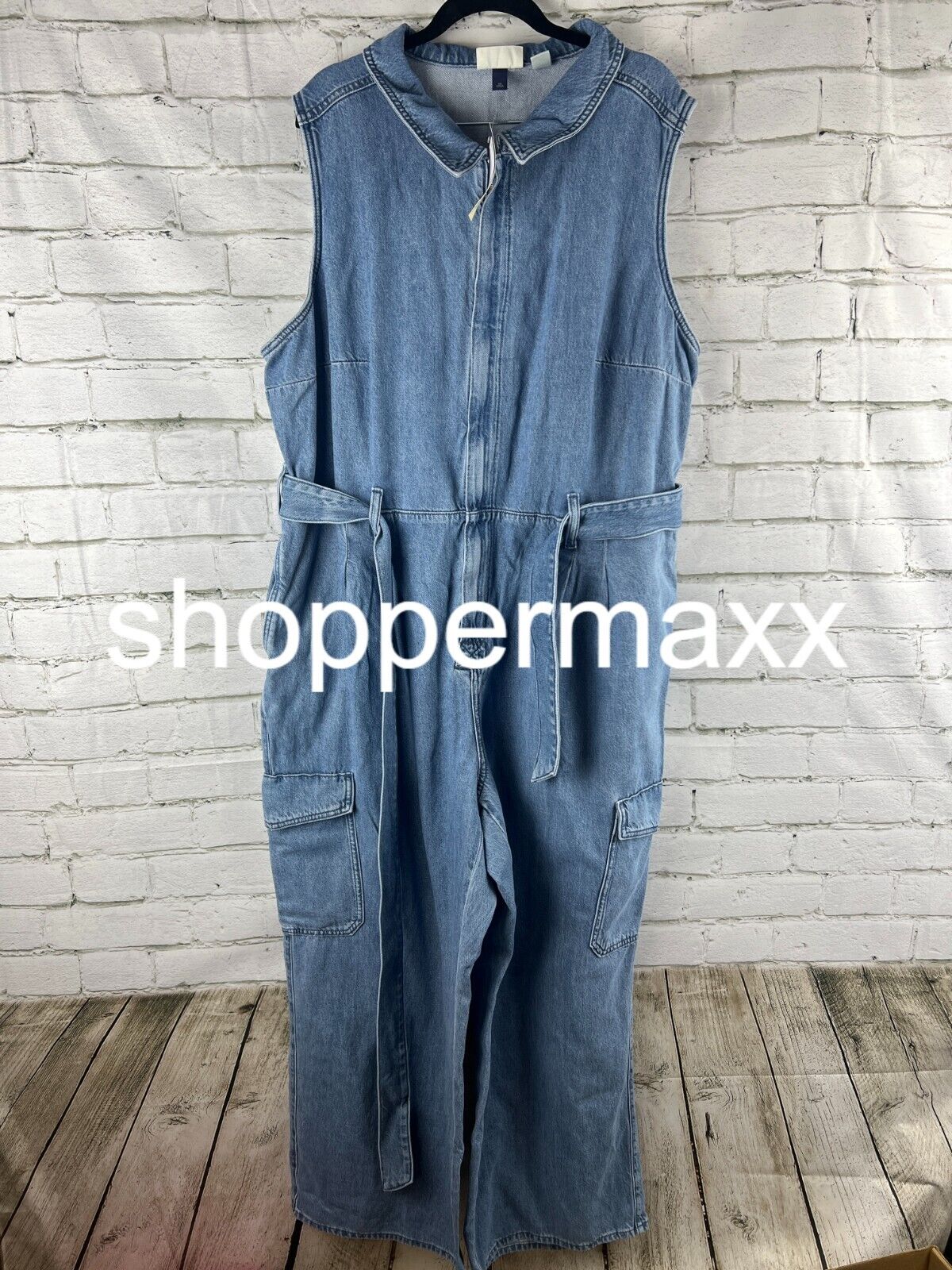 Women's Denim Cargo Jumpsuit - Universal Thread, Medium Wash, 20