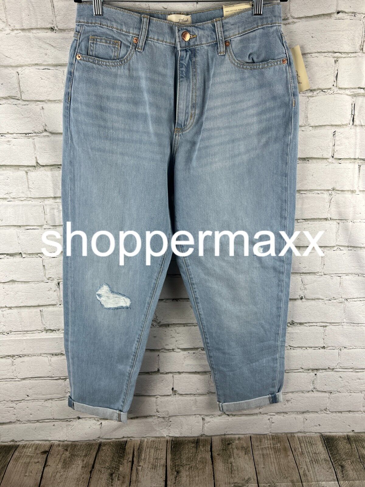 Women's Mid-Rise Boyfriend Jeans - Universal Thread, Light Wash, 8